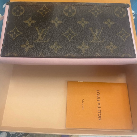 Louis Vuitton Rose Ballerine Monogram Canvas Flore Wallet - Picture 6 of 11